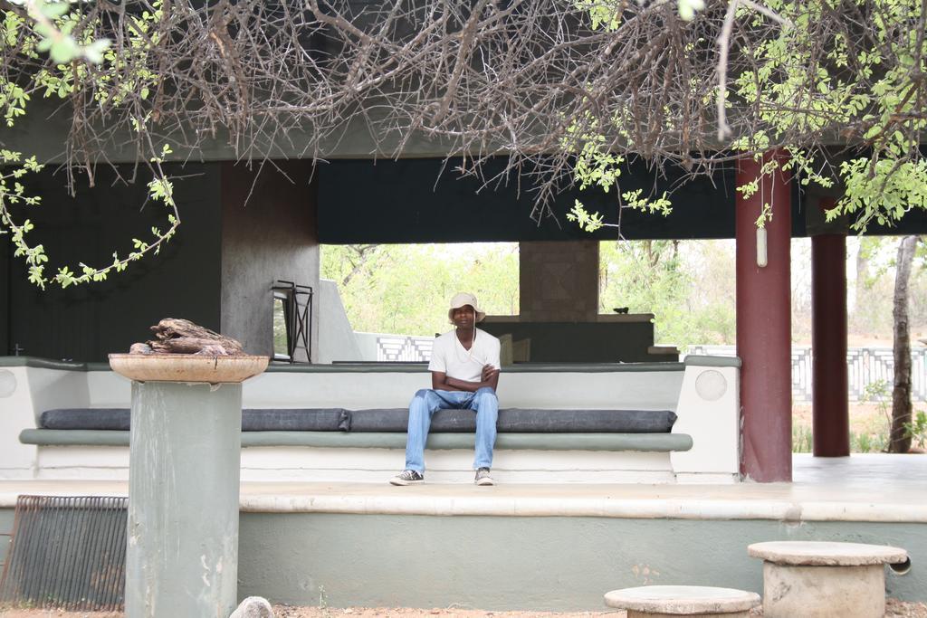 Tingala Lodge - Bed In The Bush ファラボルワ エクステリア 写真