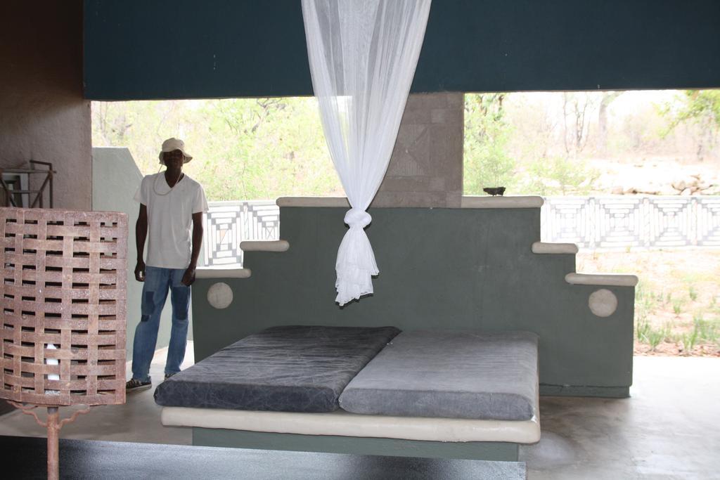 Tingala Lodge - Bed In The Bush ファラボルワ エクステリア 写真
