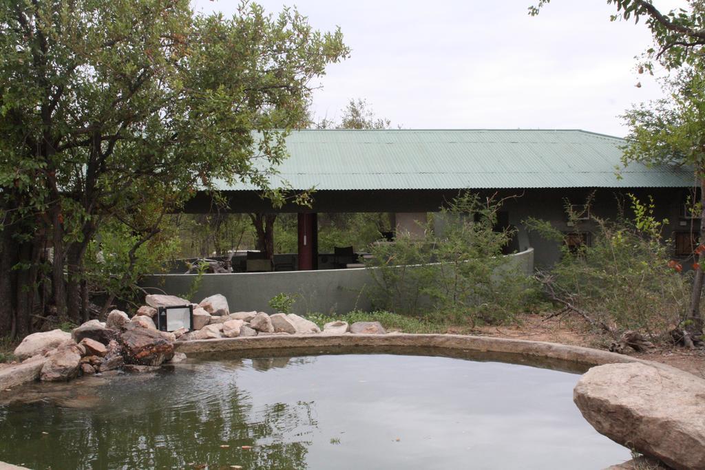 Tingala Lodge - Bed In The Bush ファラボルワ エクステリア 写真